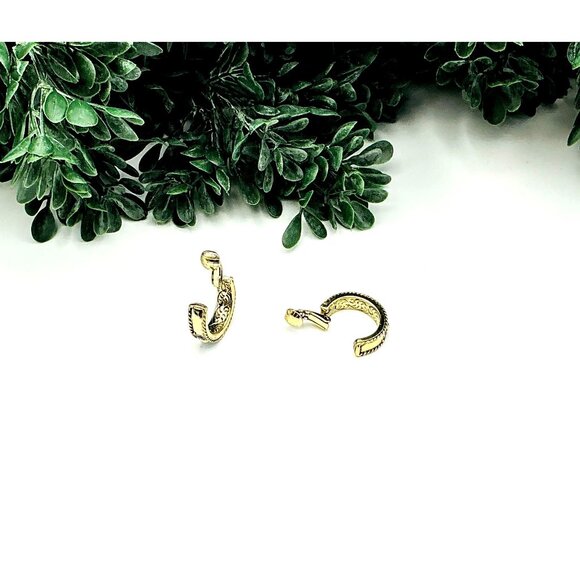 Gold Tone Twisted Rope Design Blue Topaz Hoop Clip on Earrings - Picture 5 of 6